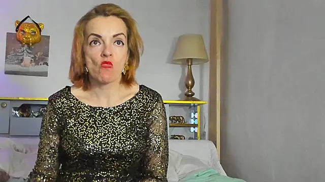 Snapshot of KateConner chatting on March 11, 1:48 am KateConner online show from March 11, 1:48 am