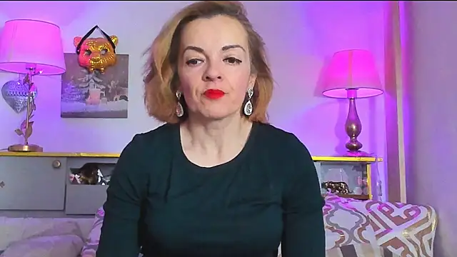 Snapshot of KateConner chatting on March 22, 11:42 am KateConner online show from March 22, 11:42 am