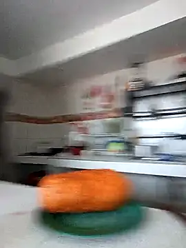 Brenda Berck  online show from September 27, 11:15 am