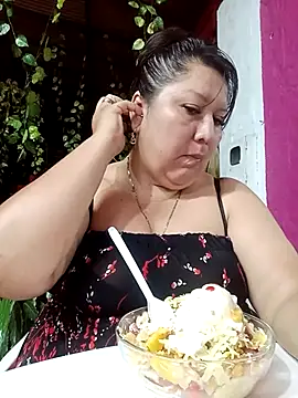 Brenda Berck  online show from October 15, 12:44 am