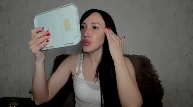 Snapshot of MissGulia chatting on March 4, 2:06 am MissGulia online show from March 4, 2:06 am
