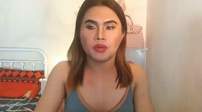 Snapshot of JustineBIGCUM chatting on February 7, 1:43 pm JustineBIGCUM online show from February 7, 1:43 pm