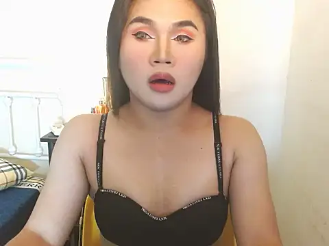 Snapshot of JustineBIGCUM chatting on November 26, 9:21 am JustineBIGCUM online show from November 26, 9:21 am