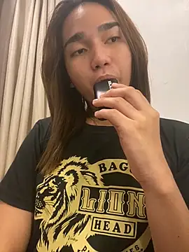 Snapshot of CasandraDiaz chatting on November 18, 4:39 am CasandraDiaz online show from November 18, 4:39 am