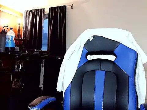 longdick4you8686 online show from March 19, 11:25 am