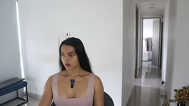  Vahos  online show from February 28, 6:20 pm