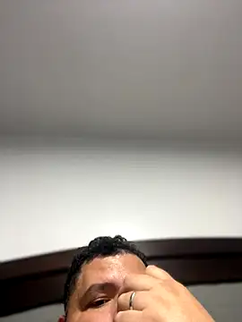 Snapshot of Gabihotxxx1 chatting on October 29, 5:42 am Gabihotxxx1 online show from October 29, 5:42 am