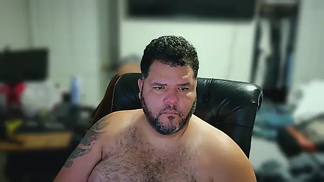 Snapshot of Gabihotxxx1 chatting on November 19, 2:55 am Gabihotxxx1 online show from November 19, 2:55 am