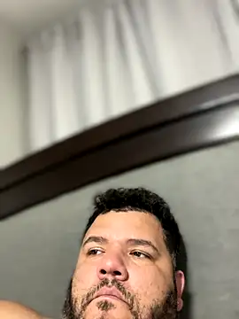 Snapshot of Gabihotxxx1 chatting on December 18, 2:50 am Gabihotxxx1 online show from December 18, 2:50 am