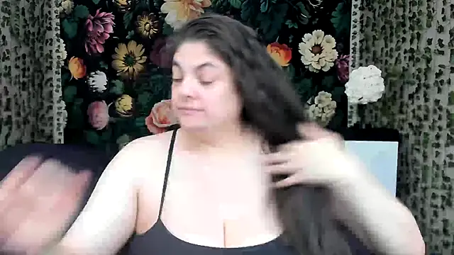 Exotic-Melons online show from December 15, 11:31 pm