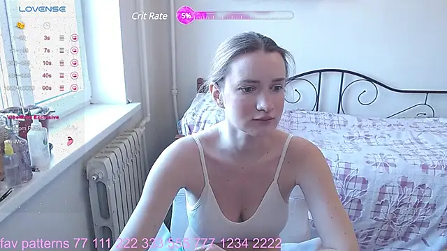 Snapshot of Hot_Rhaenyra chatting on February 17, 12:05 pm Hot Rhaenyra online show from February 17, 12:05 pm