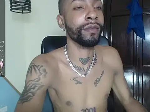 Snapshot of kilian_xx chatting on February 5, 1:33 pm kilian xx online show from February 5, 1:33 pm