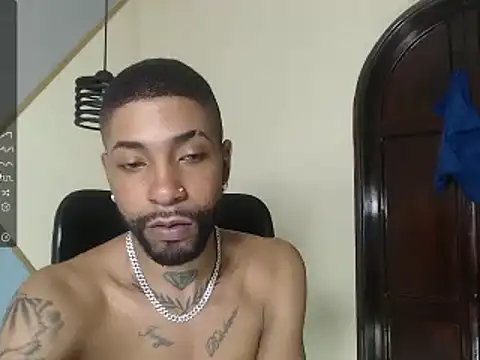 Snapshot of kilian_xx chatting on February 5, 4:58 pm kilian xx online show from February 5, 4:58 pm