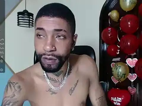 Snapshot of kilian_xx chatting on February 17, 12:48 pm kilian xx online show from February 17, 12:48 pm