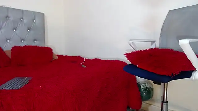 Snapshot of kilian_xx chatting on October 2, 7:04 am kilian xx online show from October 2, 7:04 am