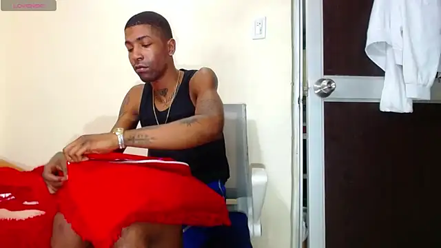 Snapshot of kilian_xx chatting on October 3, 4:53 am kilian xx online show from October 3, 4:53 am