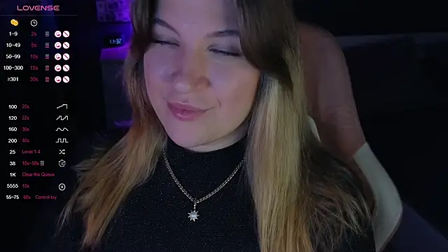 Snapshot of Fairy__Sofia chatting on December 4, 8:34 am Fairy Sofia online show from December 4, 8:34 am