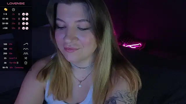 Snapshot of Fairy__Sofia chatting on December 6, 8:26 am Fairy Sofia online show from December 6, 8:26 am