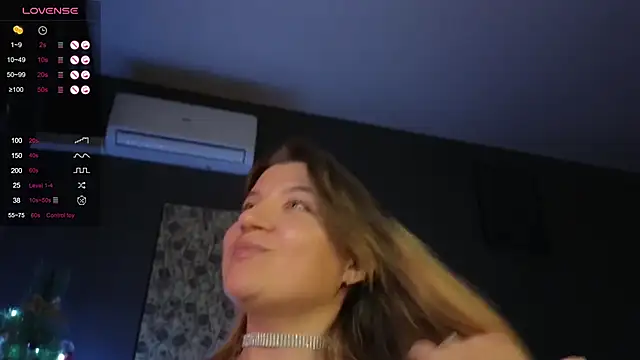 Snapshot of Fairy__Sofia chatting on December 11, 2:22 pm Fairy Sofia online show from December 11, 2:22 pm