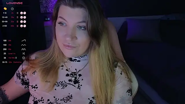 Snapshot of Fairy__Sofia chatting on January 15, 8:20 am Fairy Sofia online show from January 15, 8:20 am