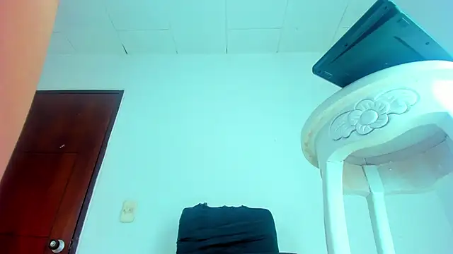 SEXYBABYGIRLTS online show from February 14, 7:02 pm