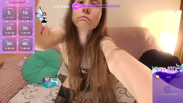 Snapshot of Wings_of_A_Butterfly chatting on December 18, 6:03 pm Wings of A Butterfly online show from December 18, 6:03 pm