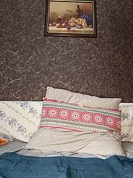 Katti Kissa online show from February 25, 9:08 am