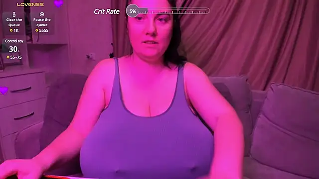 Snapshot of alisiaparril chatting on March 16, 5:17 pm alisiaparril online show from March 16, 5:17 pm