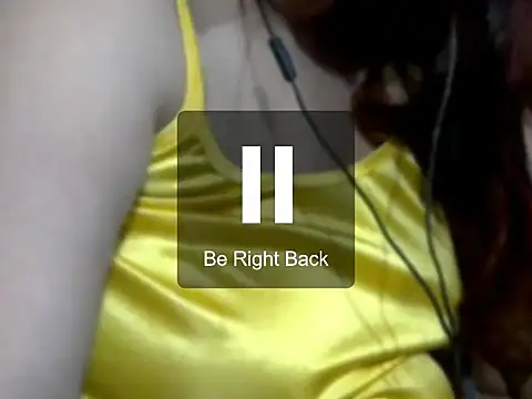 Snapshot of giga-bite chatting on November 19, 4:07 pm giga-bite online show from November 19, 4:07 pm