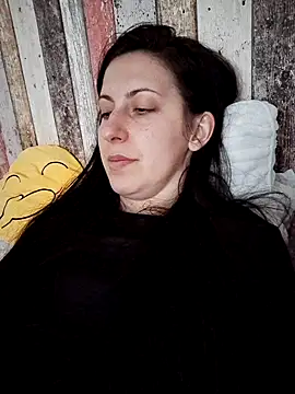 Snapshot of lolyforyou chatting on March 21, 2:40 pm lolyforyou online show from March 21, 2:40 pm