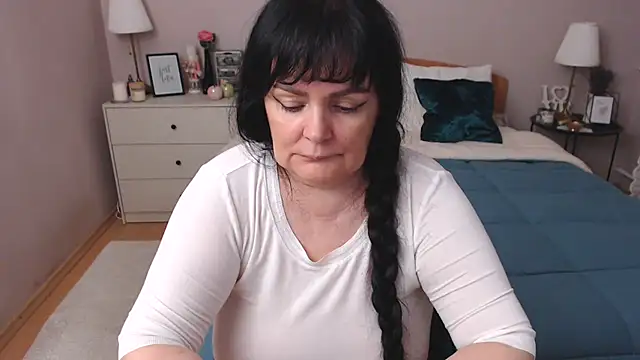 LeveMe2Nightt online show from January 12, 4:40 pm