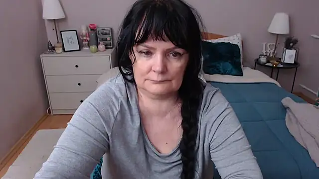 LeveMe2Nightt online show from February 18, 3:41 pm