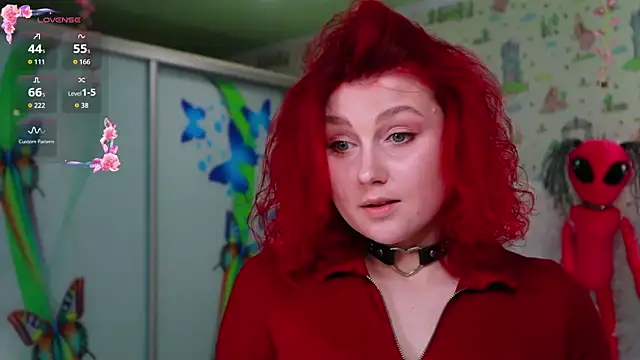 SmokyRose online show from April 18, 9:35 am