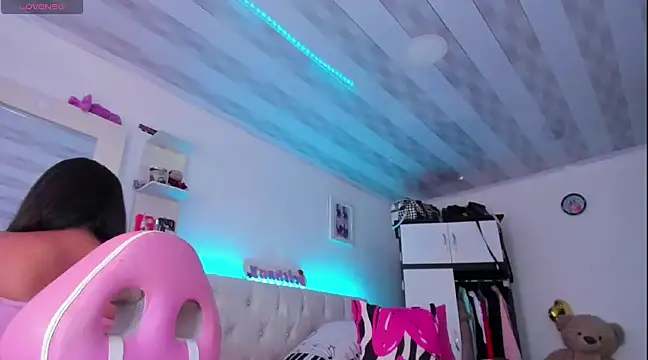 briitany hot online show from March 6, 1:46 pm