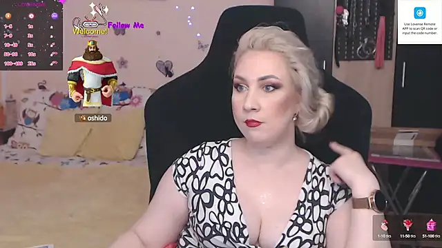 MissLexyGold online show from January 4, 5:05 pm