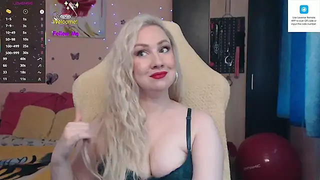 MissLexyGold online show from September 25, 12:42 pm