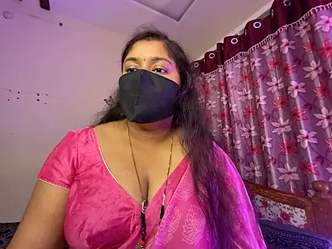 Love 4Sex online show from April 5, 2:31 am