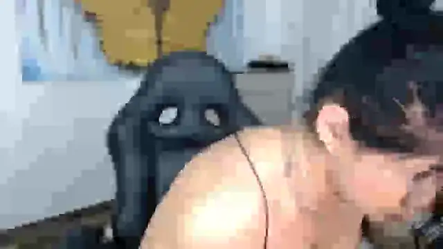Snapshot of beautifulunna_ chatting on September 24, 2:04 am beautifulunna online show from September 24, 2:04 am