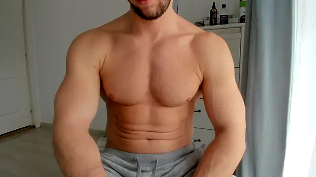 woolfiie online show from February 12, 9:42 am