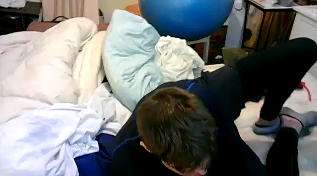 londonfuckwhore online show from February 9, 6:05 pm