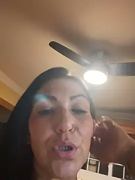 LittleMissEeve online show from June 3, 3:53 am