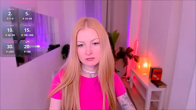 Snapshot of Laly_Peach chatting on March 9, 4:33 pm Laly Peach online show from March 9, 4:33 pm