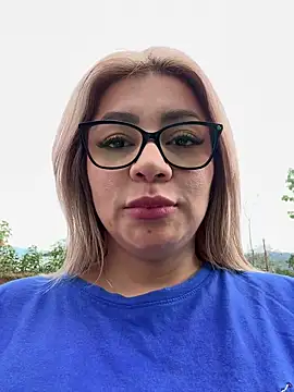 Snapshot of DIANITA_1988 chatting on January 31, 2:39 pm DIANITA 1988 online show from January 31, 2:39 pm