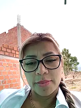 Snapshot of DIANITA_1988 chatting on March 11, 6:52 pm DIANITA 1988 online show from March 11, 6:52 pm