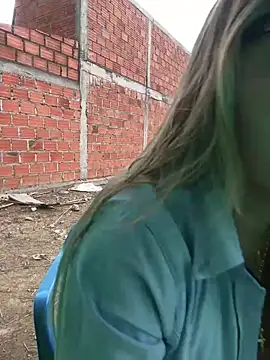 Snapshot of DIANITA_1988 chatting on March 12, 2:45 pm DIANITA 1988 online show from March 12, 2:45 pm