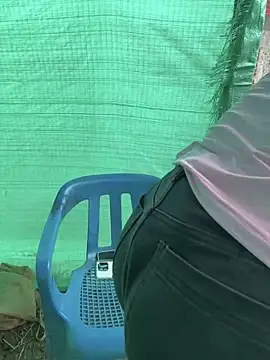 Snapshot of DIANITA_1988 chatting on March 16, 5:50 pm DIANITA 1988 online show from March 16, 5:50 pm