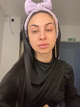 Snapshot of MeganHopeX chatting on January 30, 7:29 am MeganHopeX online show from January 30, 7:29 am
