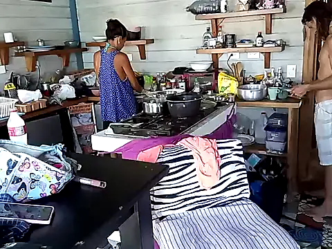 Snapshot of Luna-Natural chatting on January 2, 4:56 pm Luna-Natural online show from January 2, 4:56 pm