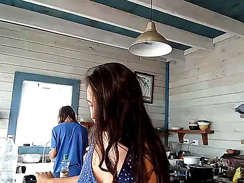 Snapshot of Luna-Natural chatting on January 5, 5:30 pm Luna-Natural online show from January 5, 5:30 pm