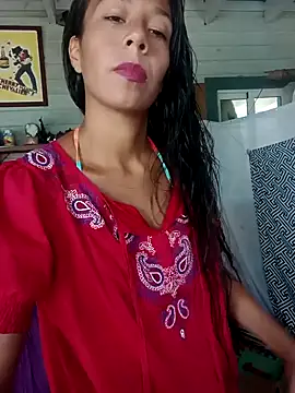 Snapshot of Luna-Natural chatting on February 11, 2:57 pm Luna-Natural online show from February 11, 2:57 pm